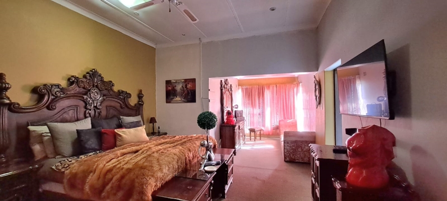 7 Bedroom Property for Sale in Bethlehem Free State